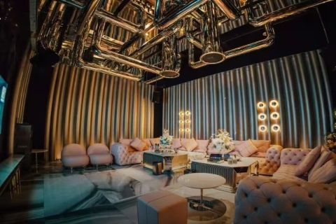 清远KTV诚聘追梦人 专车接站带薪培训开启职场新篇